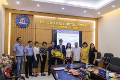 LỄ BẢO VỆ LUẬN ÁN TIẾN SĨ CỦA NGHIÊN CỨU SINH DƯƠNG HOÀNG ANH