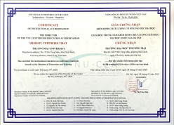 Trường Đại học Thương mại vinh dự nhận Giấy Chứng nhận Kiểm định chất lượng cơ sở giáo dục đại học