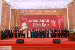 Gặp mặt đầu xuân Bính Ngọ 2026 các viên chức, người lao động Trường Đại học Thương mại